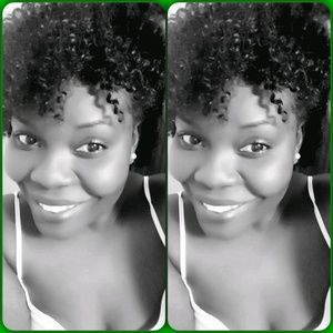 Meet your Posher, Sandy